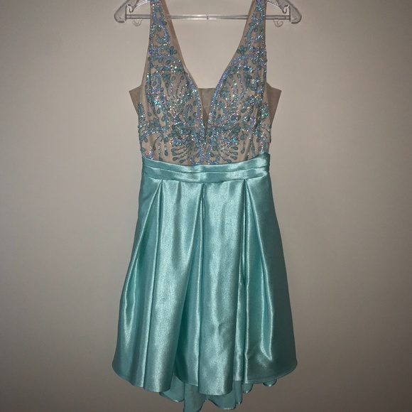 Hannah S Dresses & Skirts - Teal Blue homecoming dress